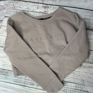 Balance Athletica Gray Crewneck Cropped Sweater Womens Size Medium!